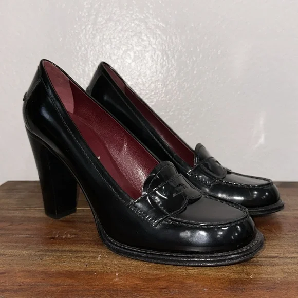 Prada Black Patent Leather Loafers Heels 37